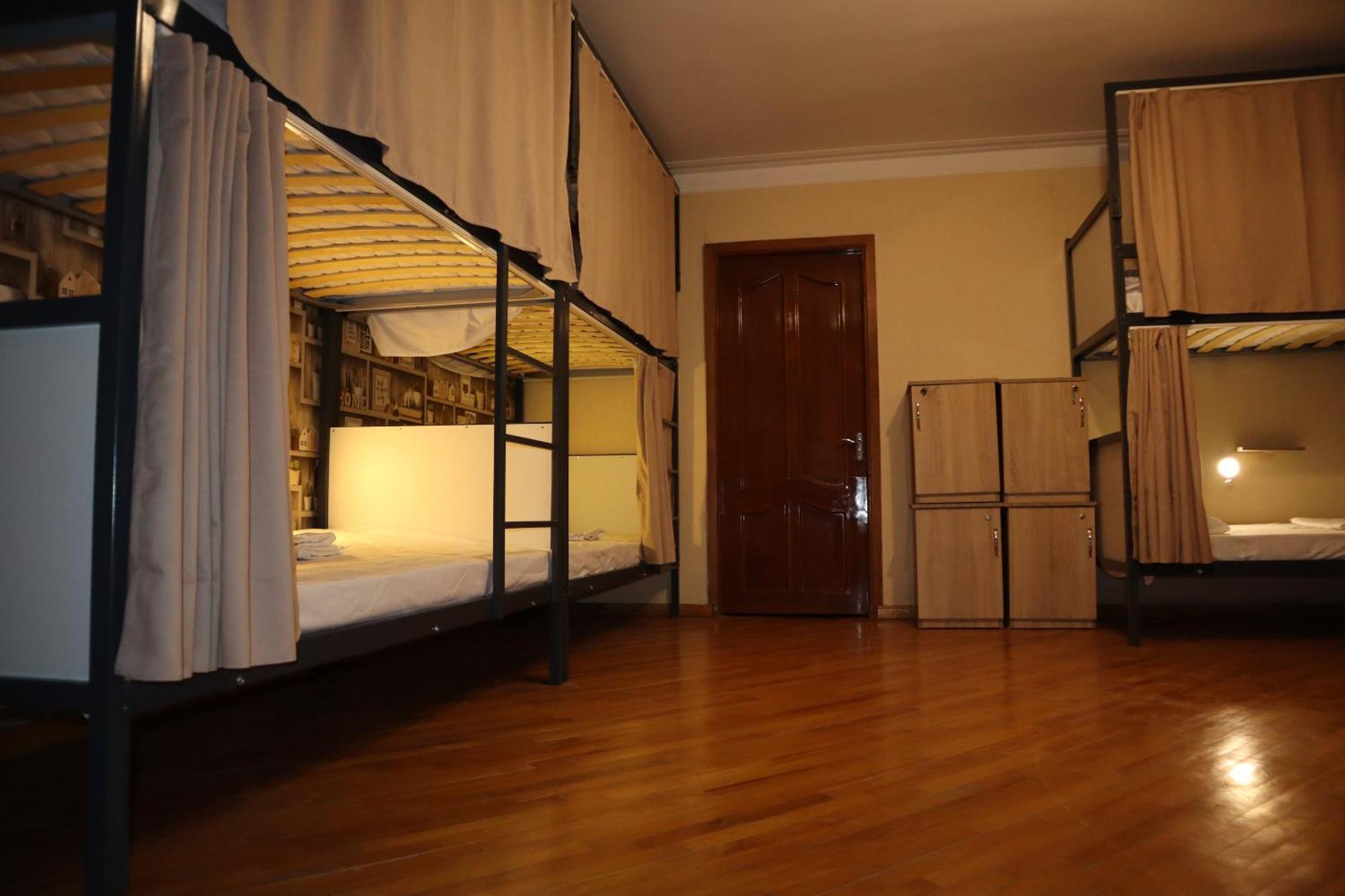 Sweet Sleep Hostel Yerevan Exterior photo
